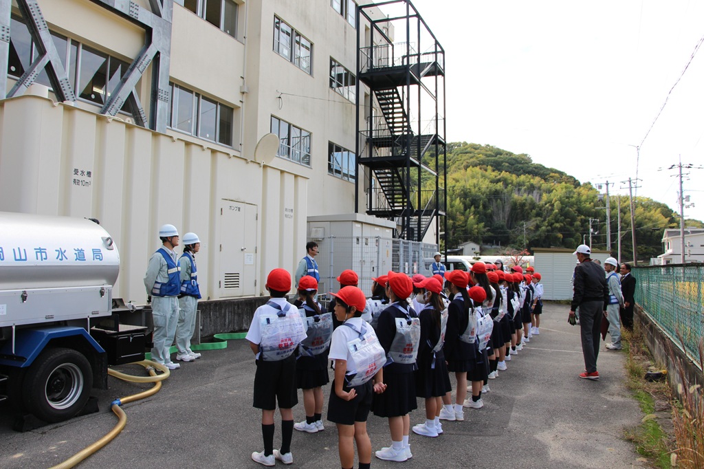 受水槽を利用した応急給水栓の説明